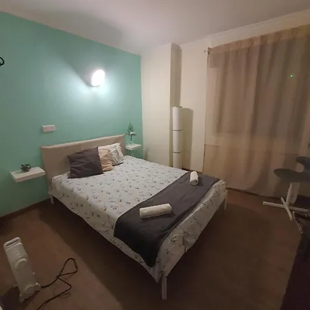 Emanuel 2 Apartment *