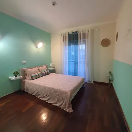 Emanuel 2 Apartment