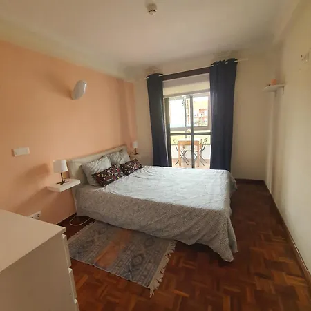 Emanuel 2 Apartment Canecas